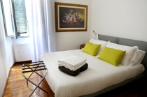 Belsiana Suites Guest House - In the historic center of Rome